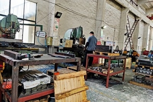 安裝折彎機(jī)夾模具時的五大注意事項(xiàng)，你知道嗎？